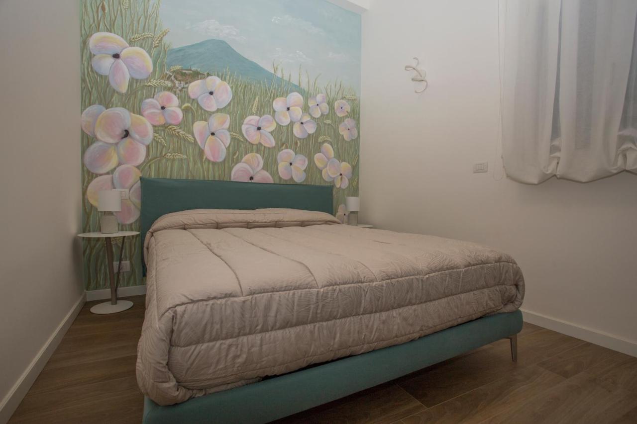 La Casa Di Nausicaa - Aurora Apartman Reggio di Calabria Kültér fotó