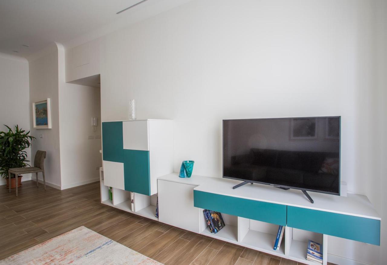 La Casa Di Nausicaa - Aurora Apartman Reggio di Calabria Kültér fotó