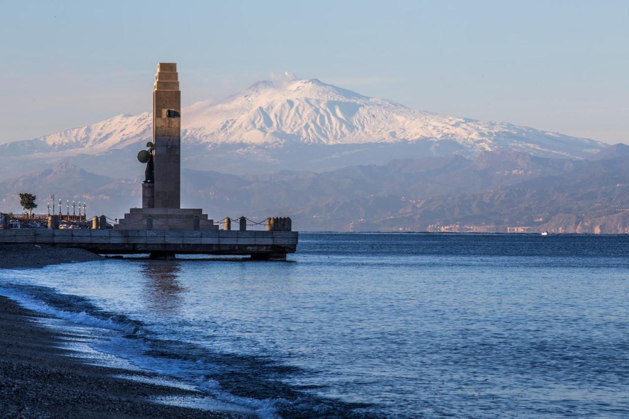 La Casa Di Nausicaa - Aurora Apartman Reggio di Calabria Kültér fotó